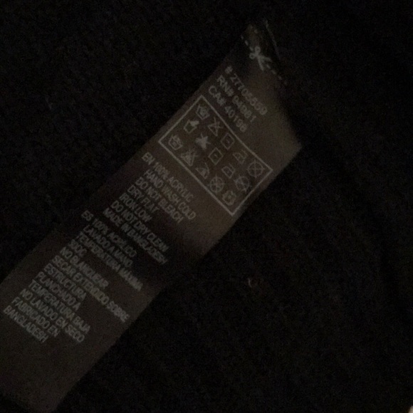 F21®️ BLACK KNITT CARDIGAN W POCKETS SMALL - Picture 8 of 8